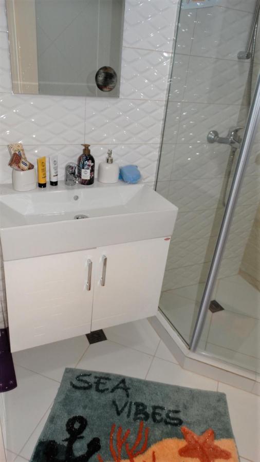 July'S Island Deluxe Apartment Chernomorets Luaran gambar