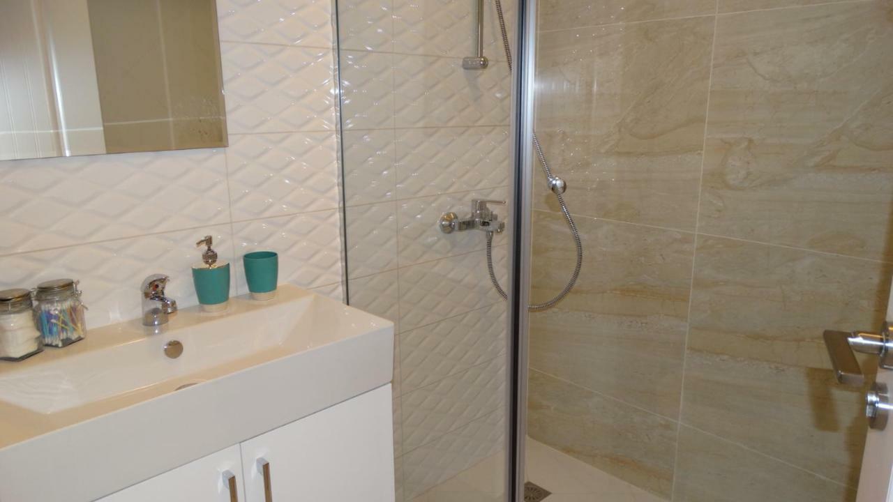 July'S Island Deluxe Apartment Chernomorets Luaran gambar