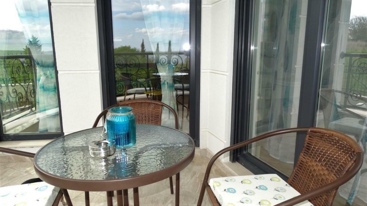 July'S Island Deluxe Apartment Chernomorets Luaran gambar